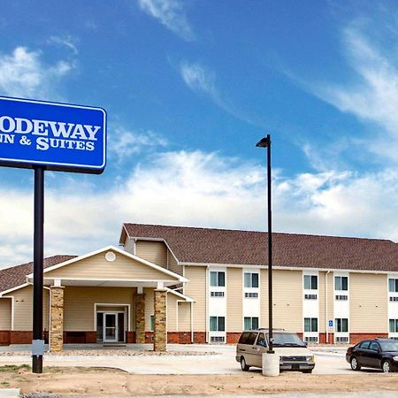 Rodeway Inn & Suites Phillipsburg 外观 照片